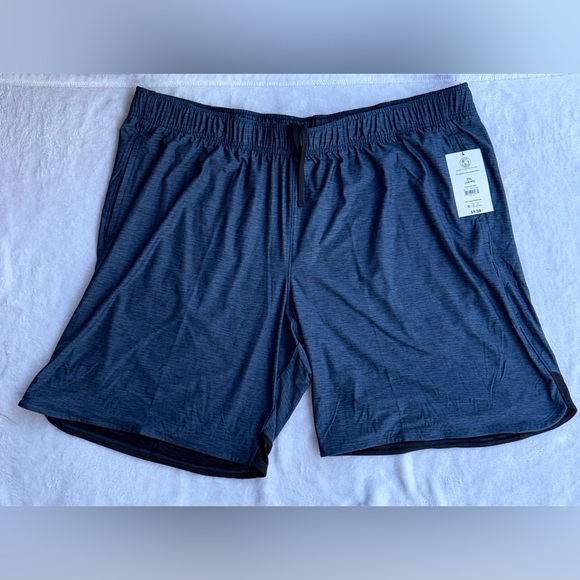 NWT Men’s Athletic Works 3-Pack Shorts - Picture 4 of 11